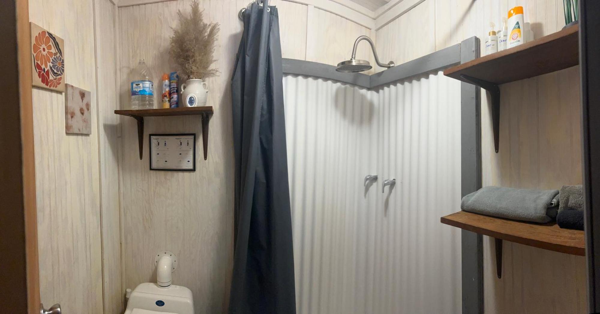 Fox Den Hotel Albertville Eksteriør billede